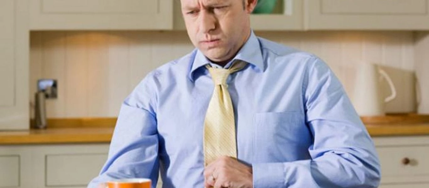 4 στους 10 Έλληνες υποφέρουν από γαστροοισοφαγική παλινδρόμηση- Τι να προσέξετε ενόψει εορτών